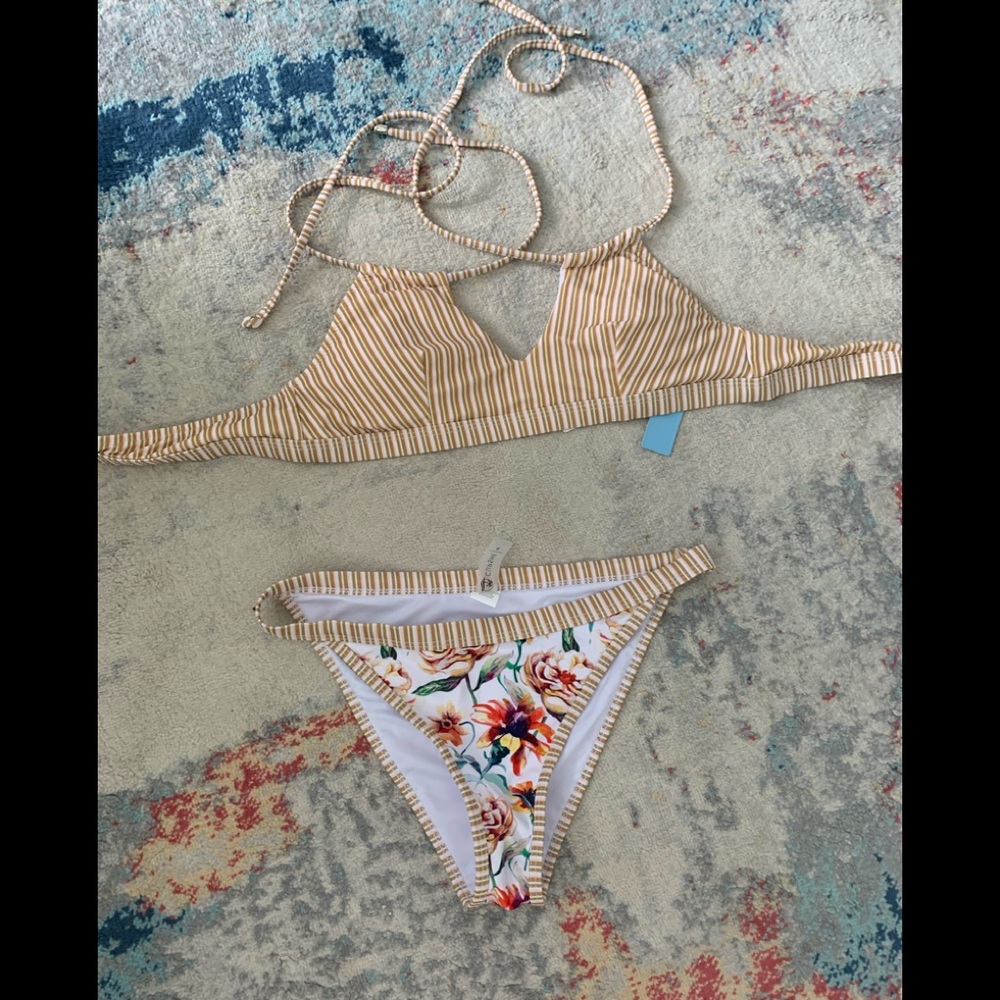 Cupshe floral bathing suit